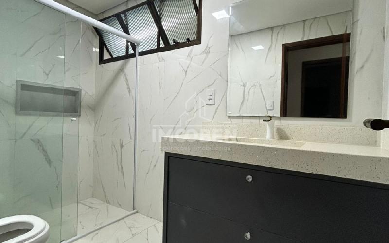 Apartamento de alto parão - Edifício Montpellier